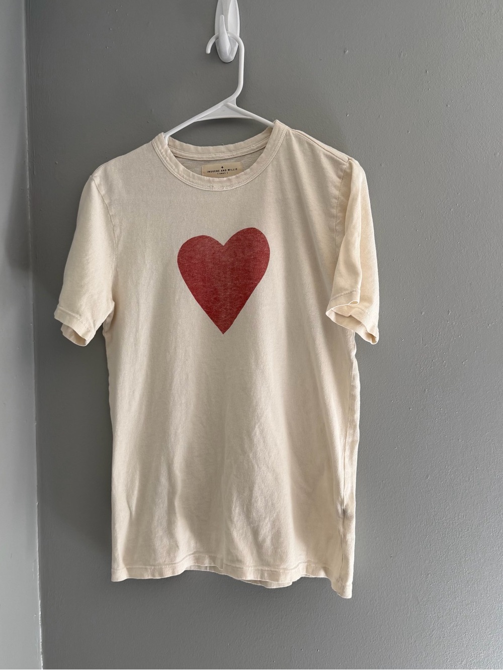 Imogene + Willie Heart Shirt - Picture 3 of 7